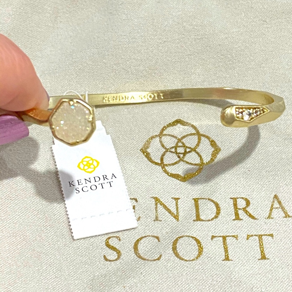 Kendra Scott cuff bracelet